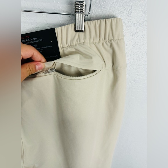 NWT lululemon ABC Pull-On Pant XL Light tan (Trench) Relaxed Tapered Fit - Picture 10 of 15